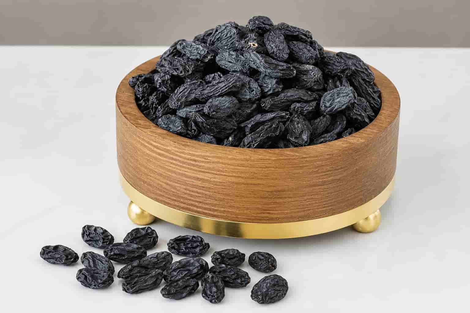 مویز بدون دانه شیرین و دلپذیر مناسب مصرف روزانه